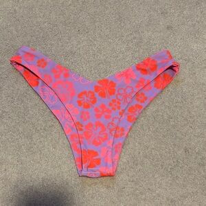 Kulani Kini Bottom